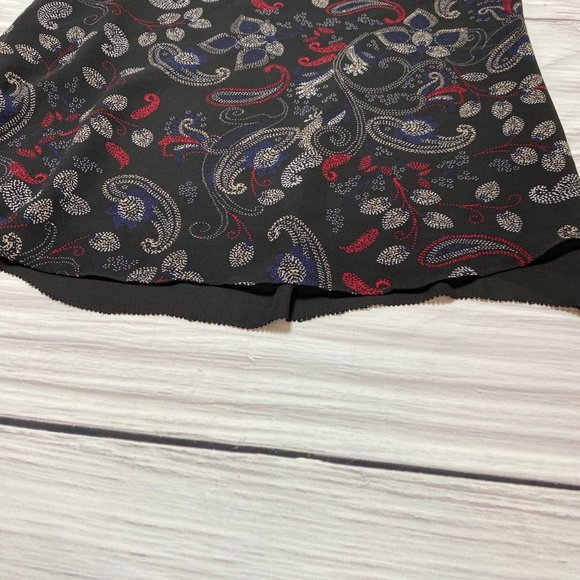 Sanctuary Double Layer V Neck Tank Black Paisley - Picture 12 of 12